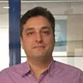 Yücel Baş, Feza Sürücü Kursu